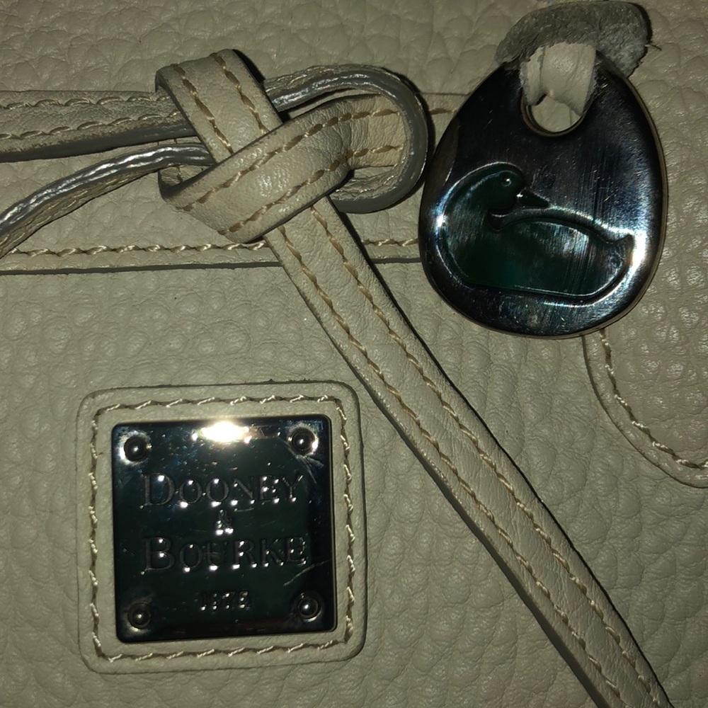 Purse - Picture 3 of 4